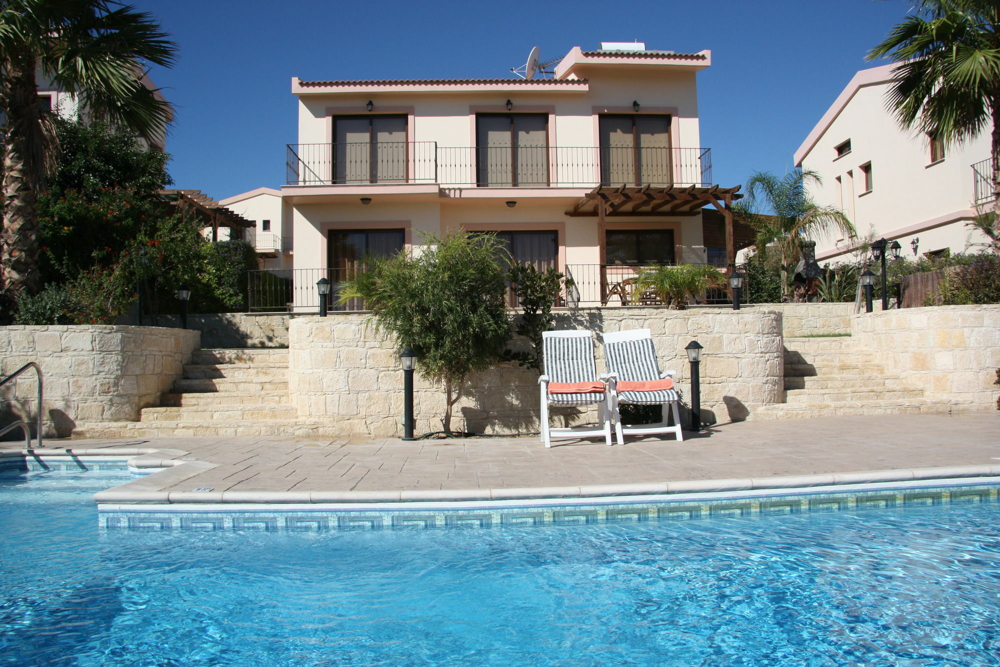Vineland Sheromyli Villas Pissouri Bagian luar foto